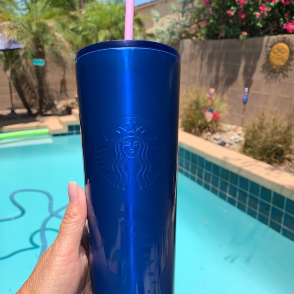 Starbucks Summer 2021 Blue 24oz tumbler - Picture 6 of 9